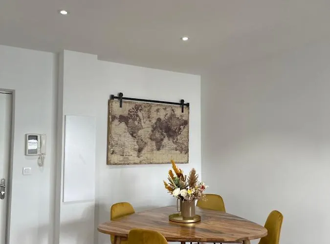 T2 Refait à Neuf Appartement *